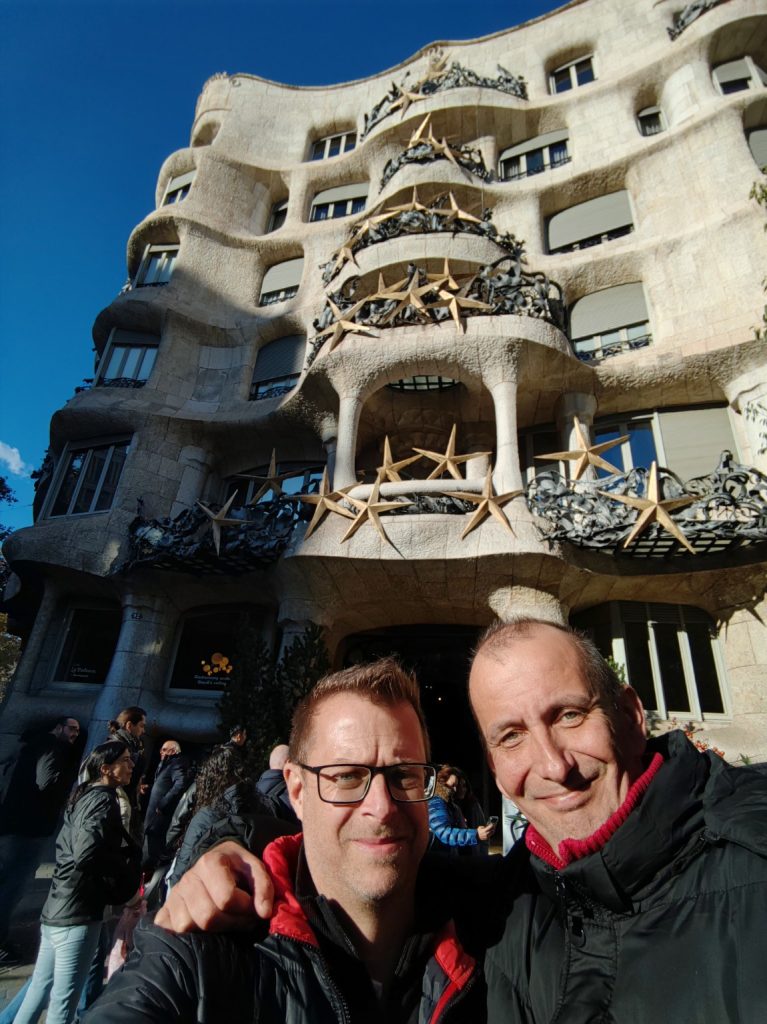 Saját fotó a Casa Milà előtt