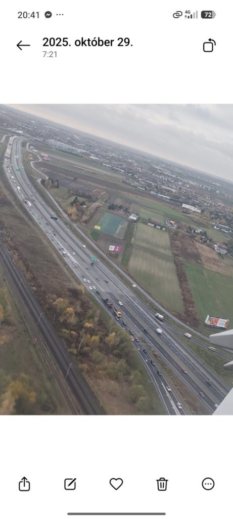 Kilátás a repülőből felszállás után