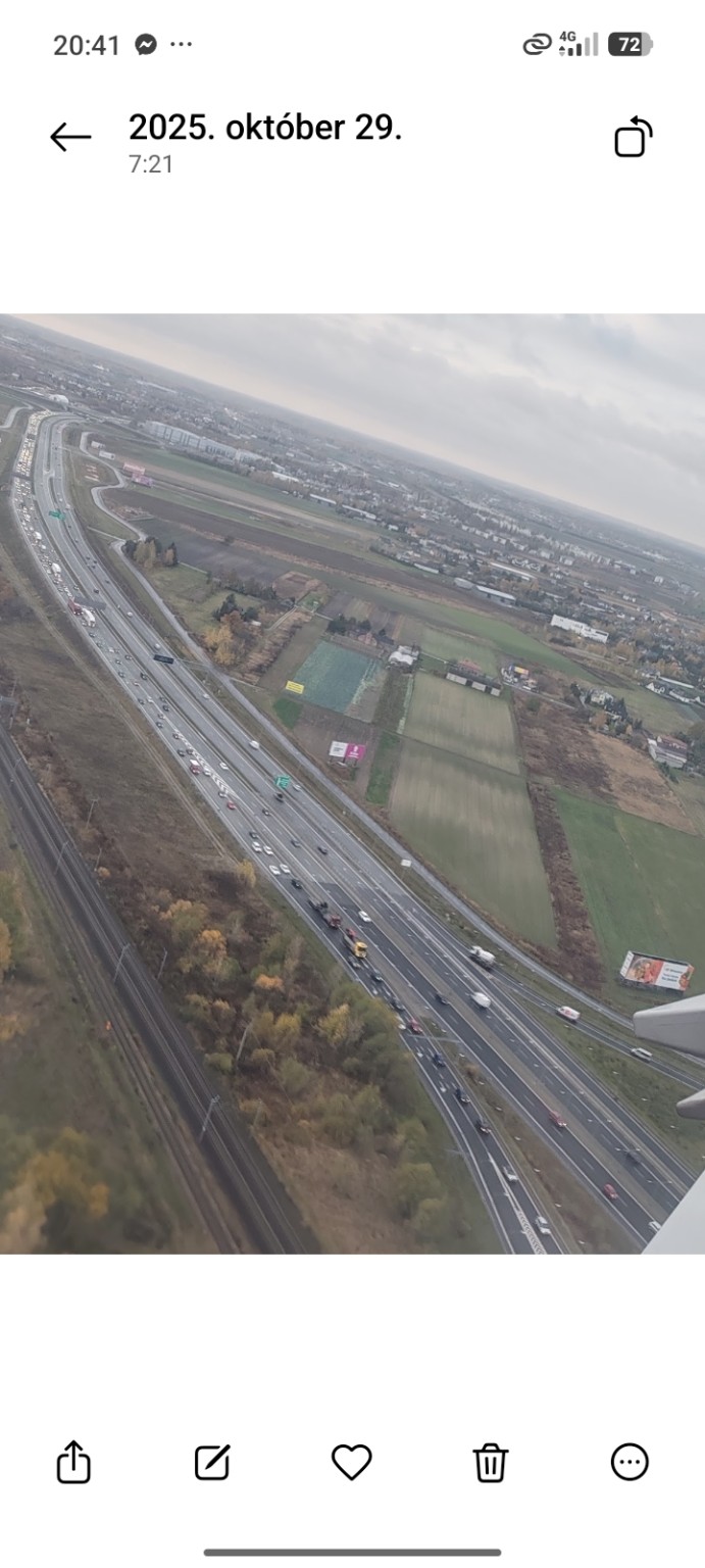 Kilátás a repülőből felszállás után